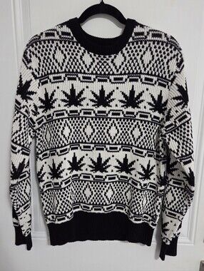 NWT - Huf Unisex Apres Sweater - Men Size S/Women Size M